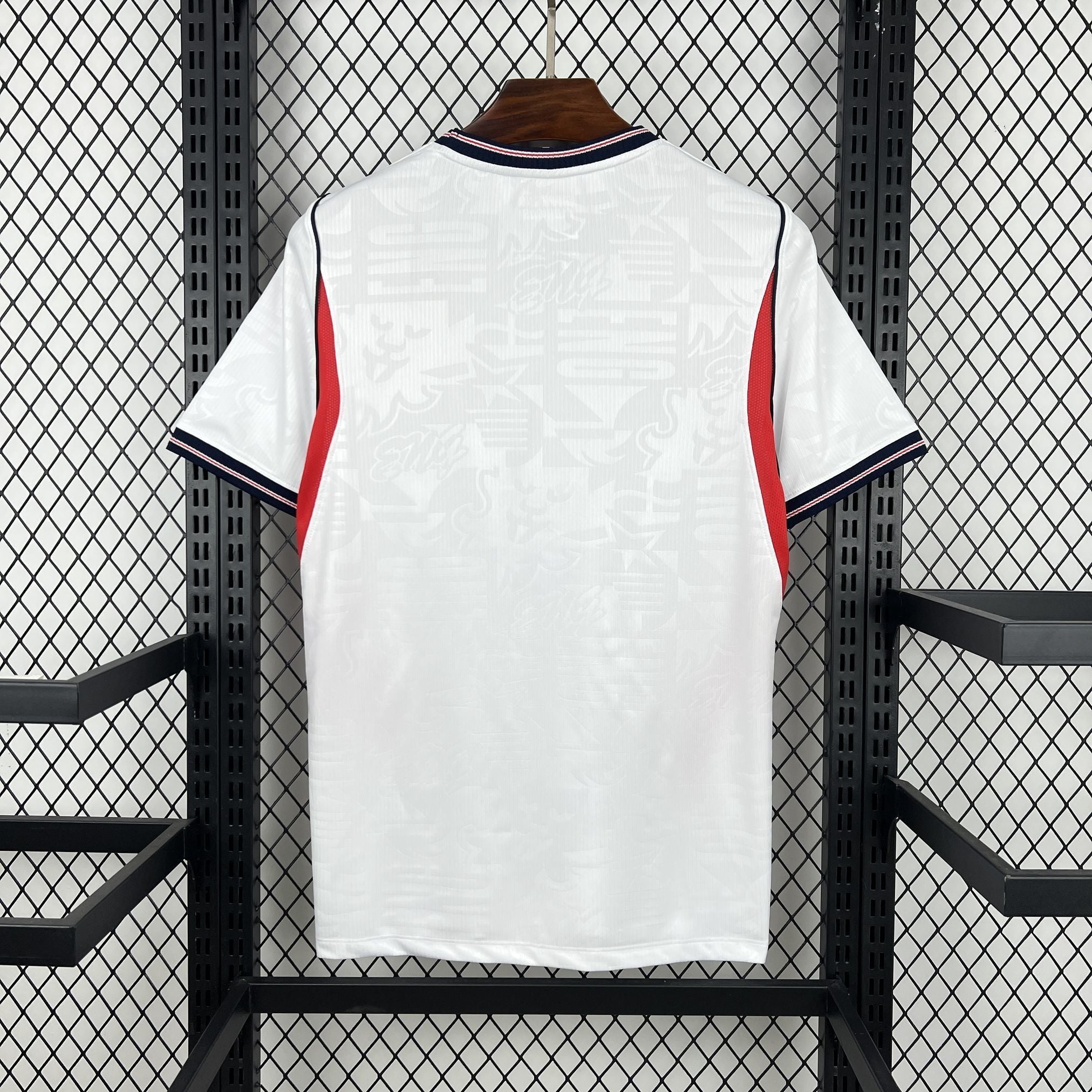 Camisola Inglaterra Principal Copa do Mundo 2026 - S | Camisola de Futebol - PrimeKits Club - Camisolas de Futebol