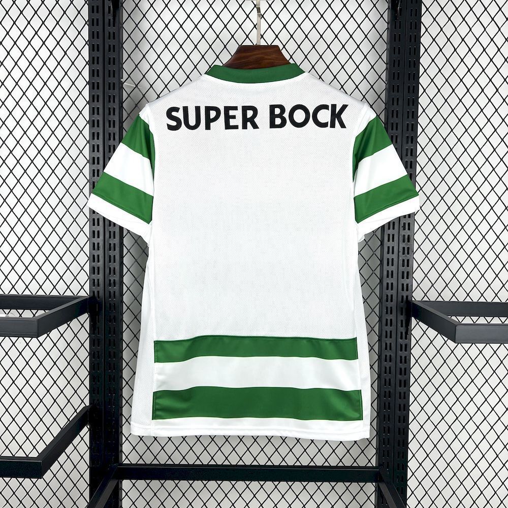 Camisola Sporting CP Principal 2025/26 - S | Camisola de Futebol - PrimeKits Club - Camisolas de Futebol
