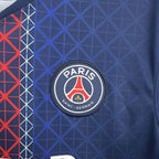 Camisola PSG Paris Principal 2025/26 - S | Camisola de Futebol - PrimeKits Club - Camisolas de Futebol