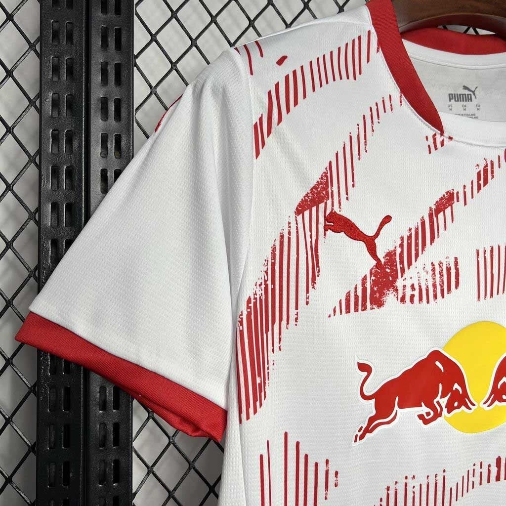 Camisola RB Leipzig Principal 2024/25 - S | Camisola de Futebol - PrimeKits Club - Camisolas de Futebol