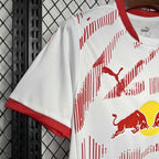 Camisola RB Leipzig Principal 2024/25 - S | Camisola de Futebol - PrimeKits Club - Camisolas de Futebol