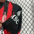 Camisola AC Milan Principal 2025/26 - S | Camisola de Futebol - PrimeKits Club - Camisolas de Futebol